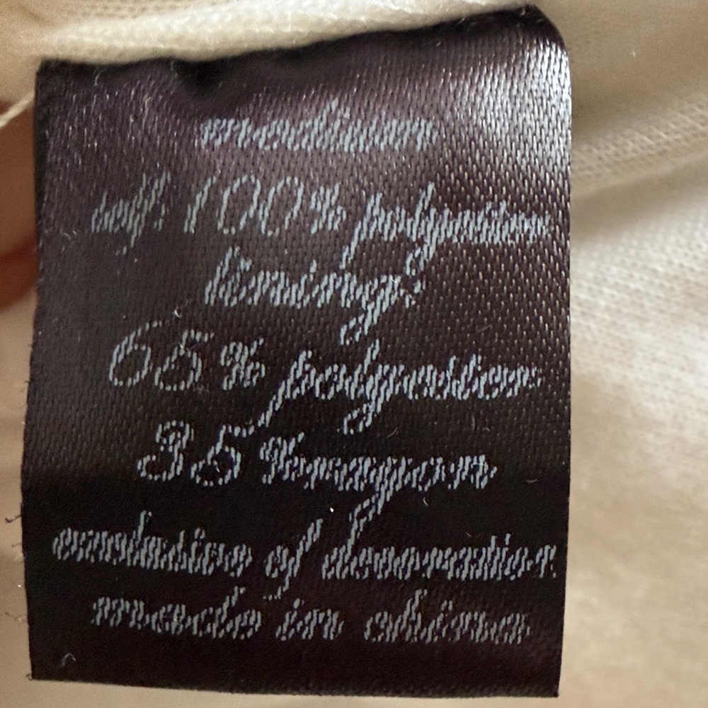 Women's Striped Quilted Vest - Black and White - Picture 5 of 5